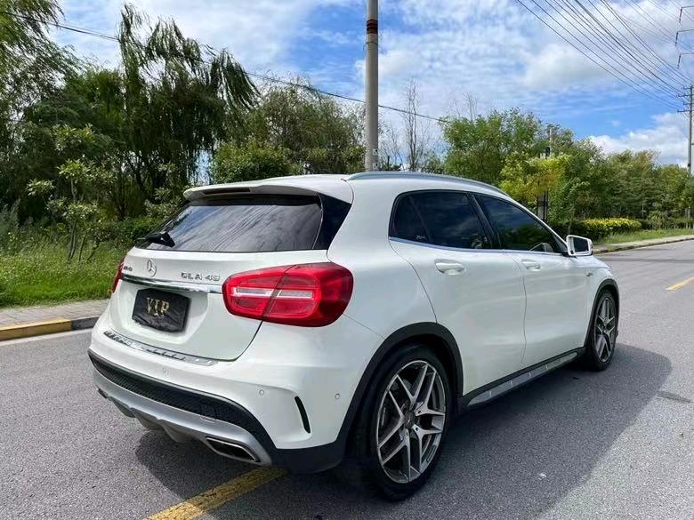 盐城16年奔驰GLA8