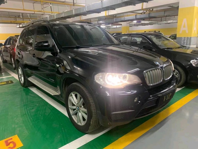 北京12年宝马X52