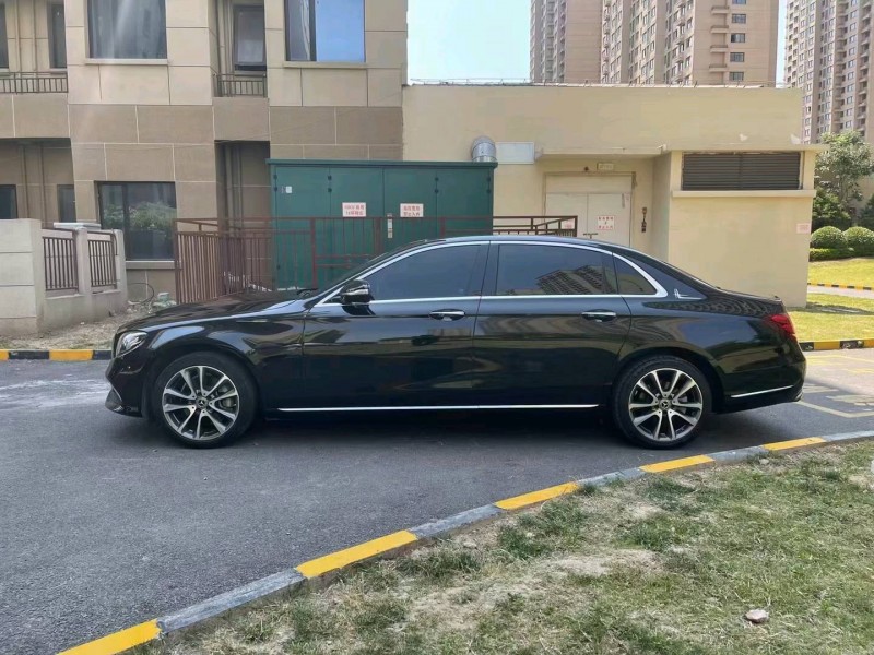 徐州20年奔驰E8
