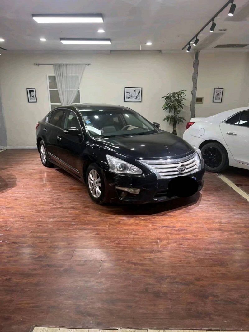 北京14年日产天籁3