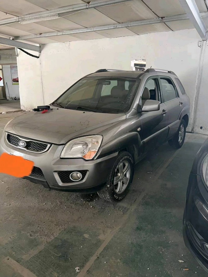 北京13年起亚智跑1