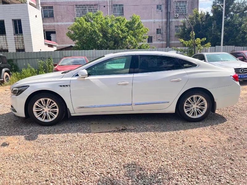 广州18年别克君越2