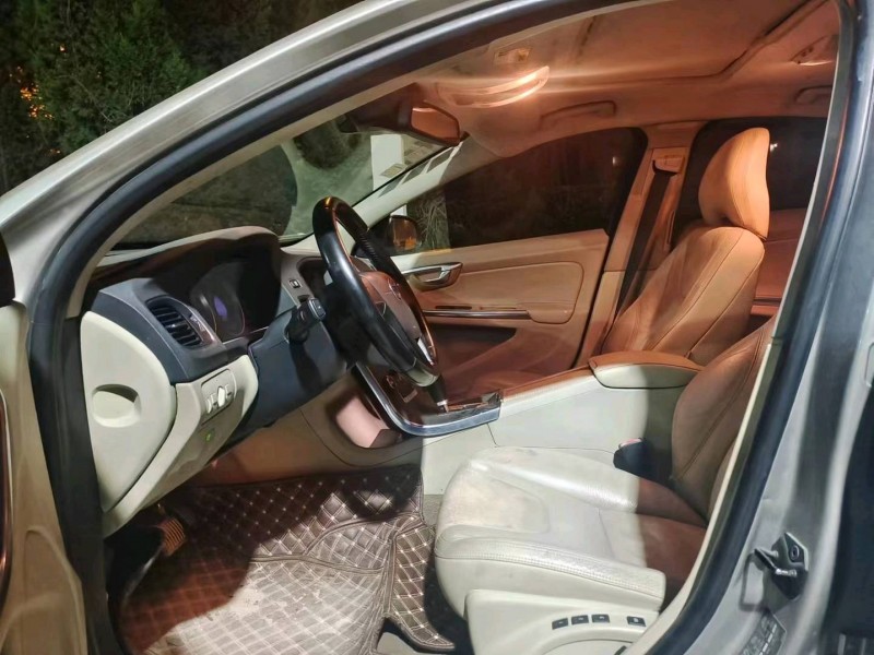 枣庄12年沃尔沃S60L4