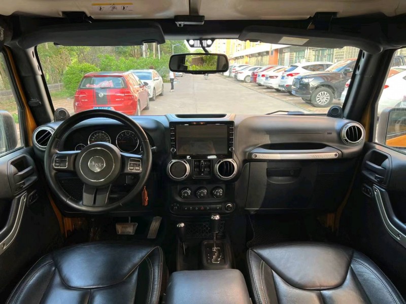 邢台14年Jeep牧马人5