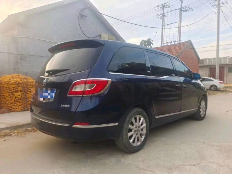 枣庄11年别克GL86