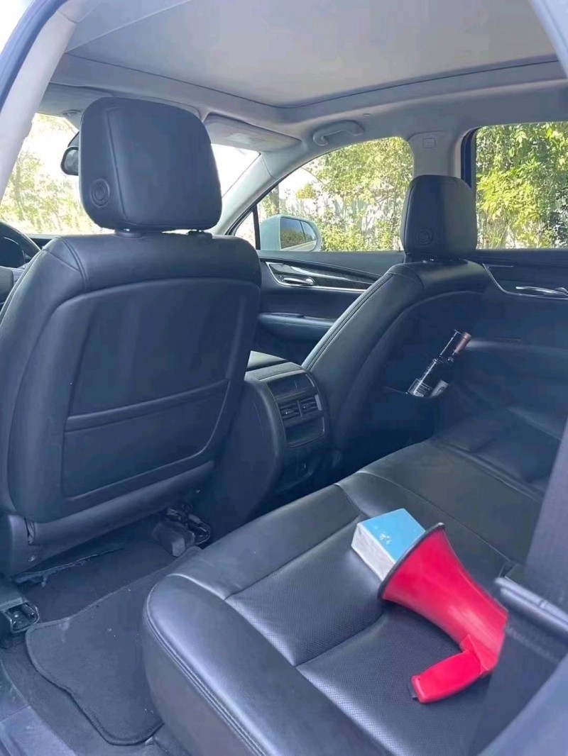 济南18年凯迪拉克XT54