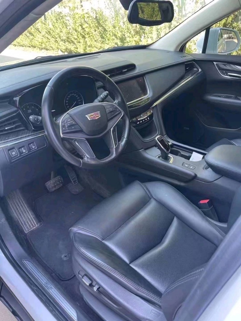济南18年凯迪拉克XT56