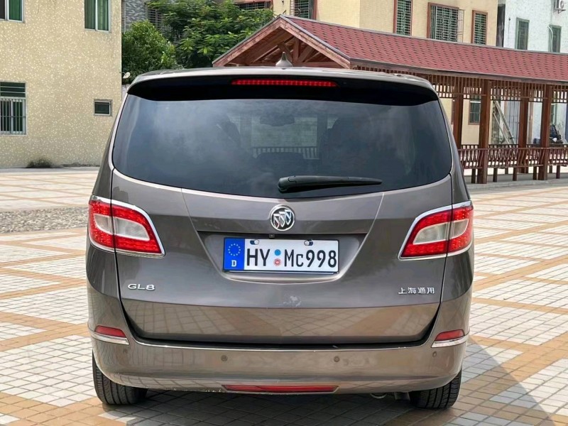广州13年别克GL88