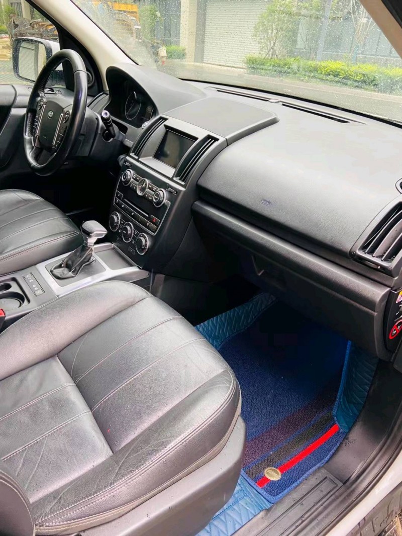 徐州14年路虎神行者5