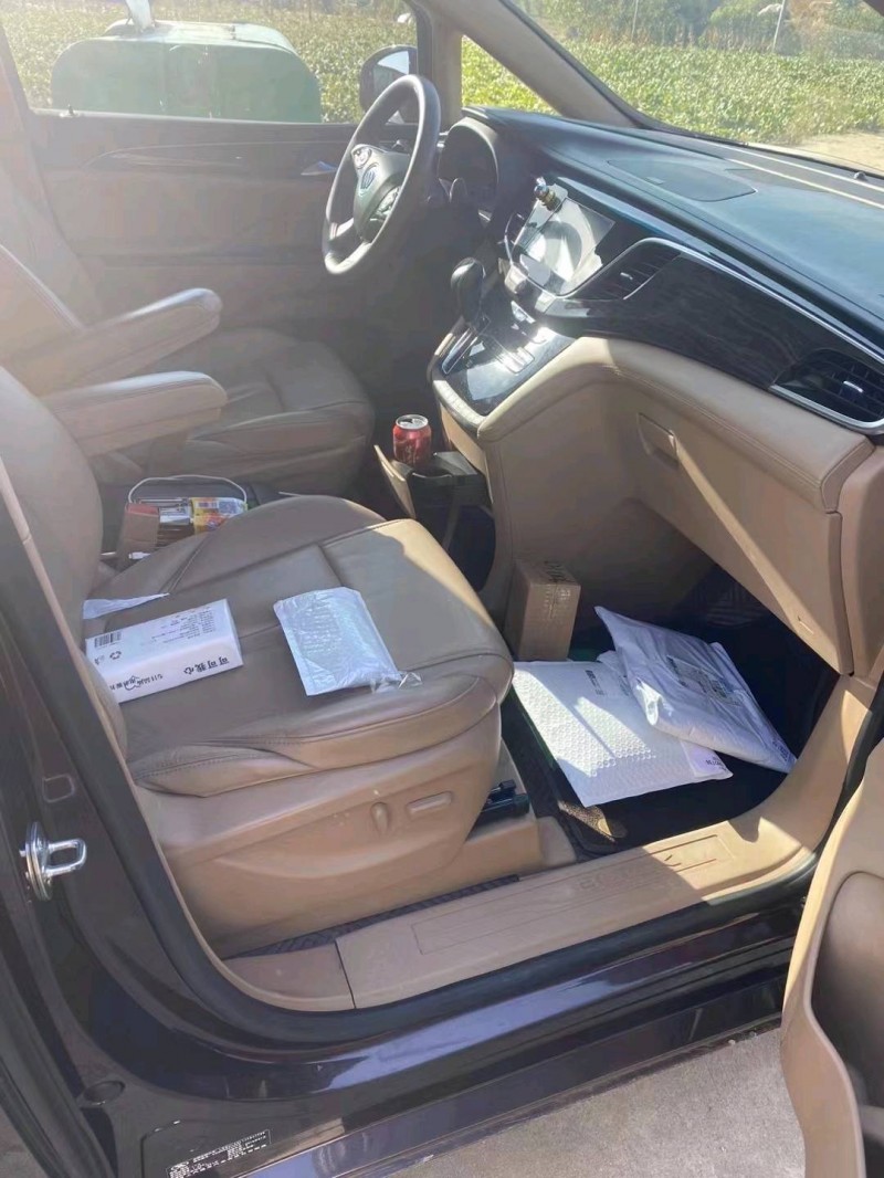 枣庄18年别克GL88