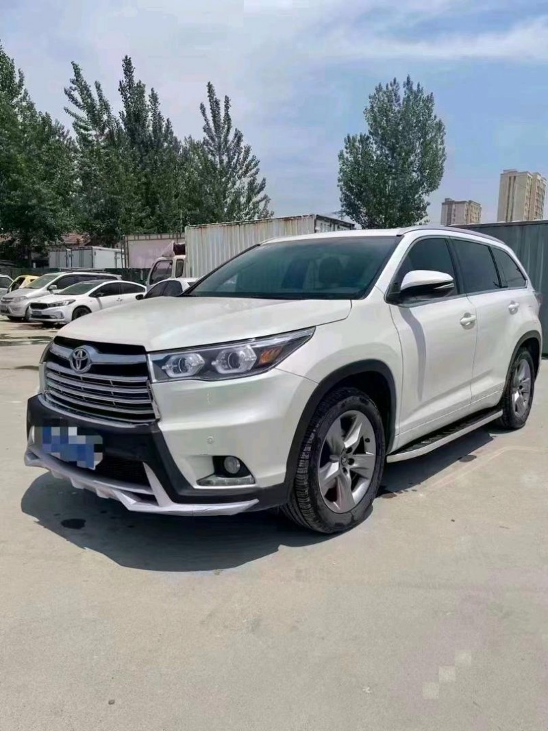 北京17年丰田汉兰达3