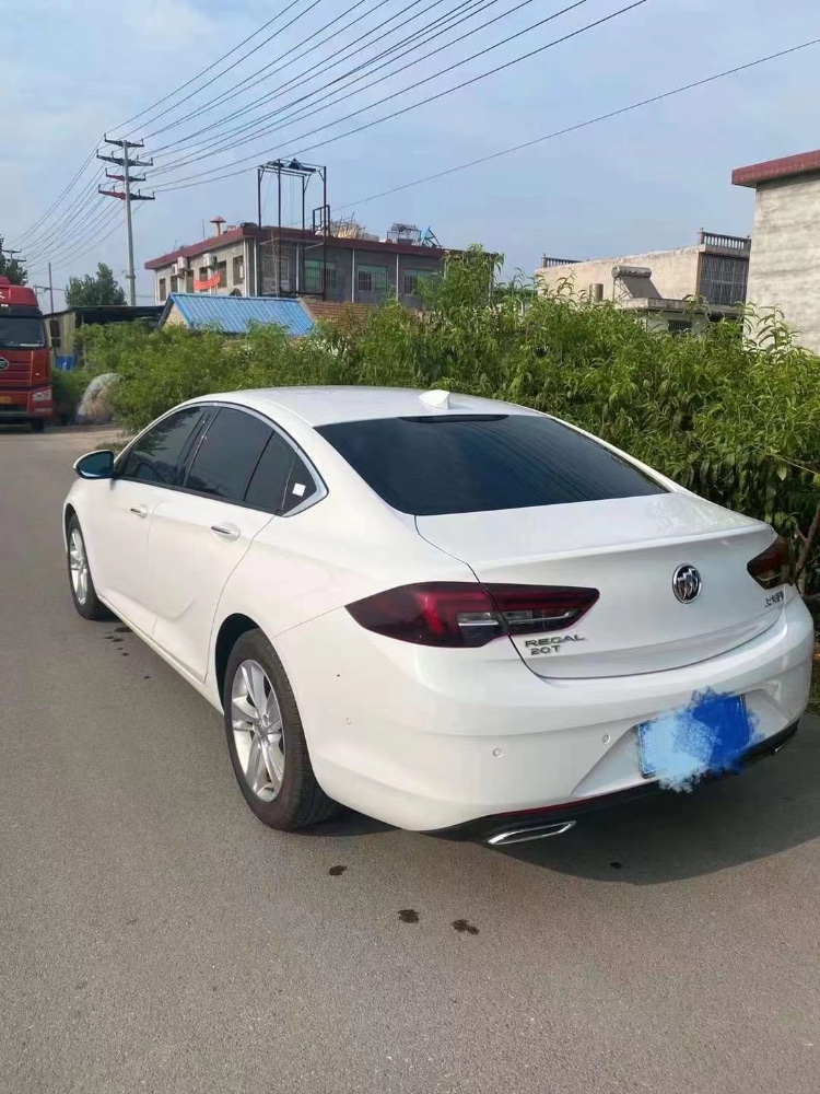 枣庄19年别克君威9