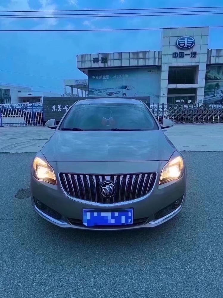 北京17年别克君威1