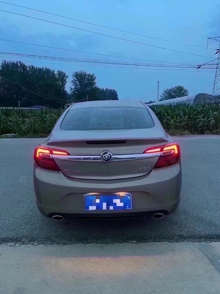 北京17年别克君威9