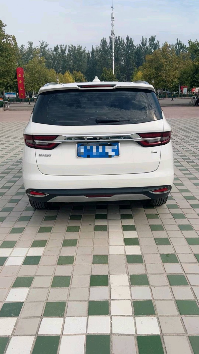 北京21年吉利嘉际9