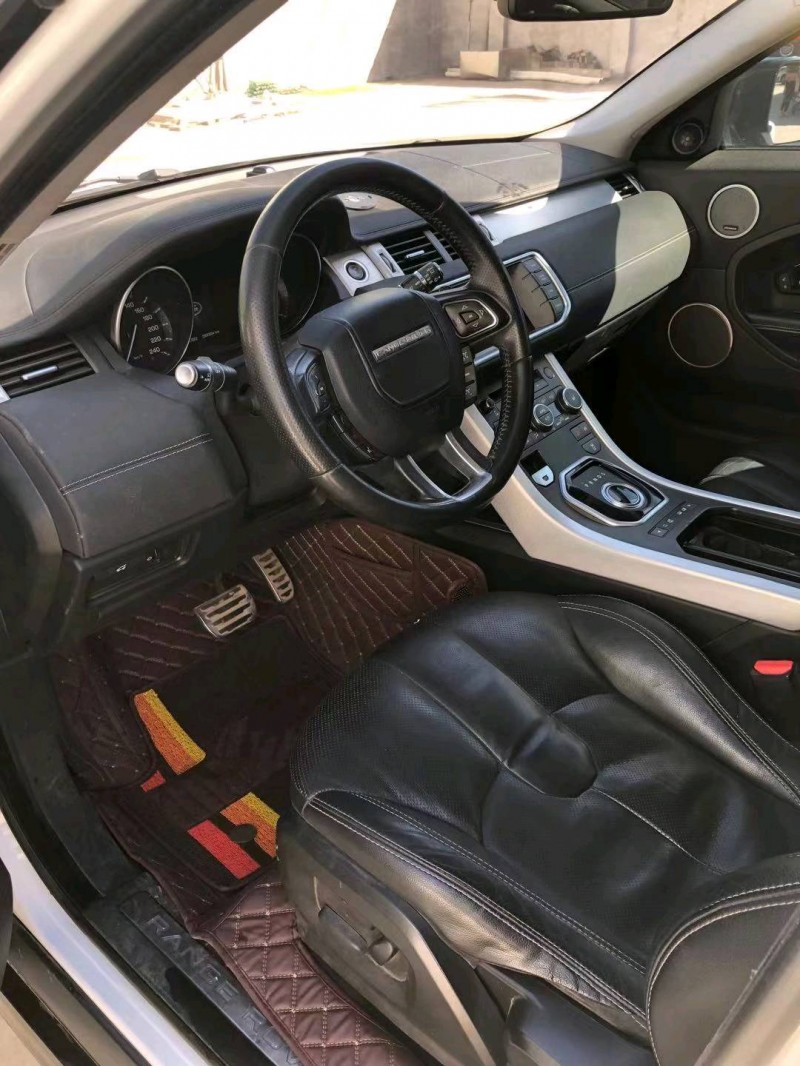 保定14年路虎极光4