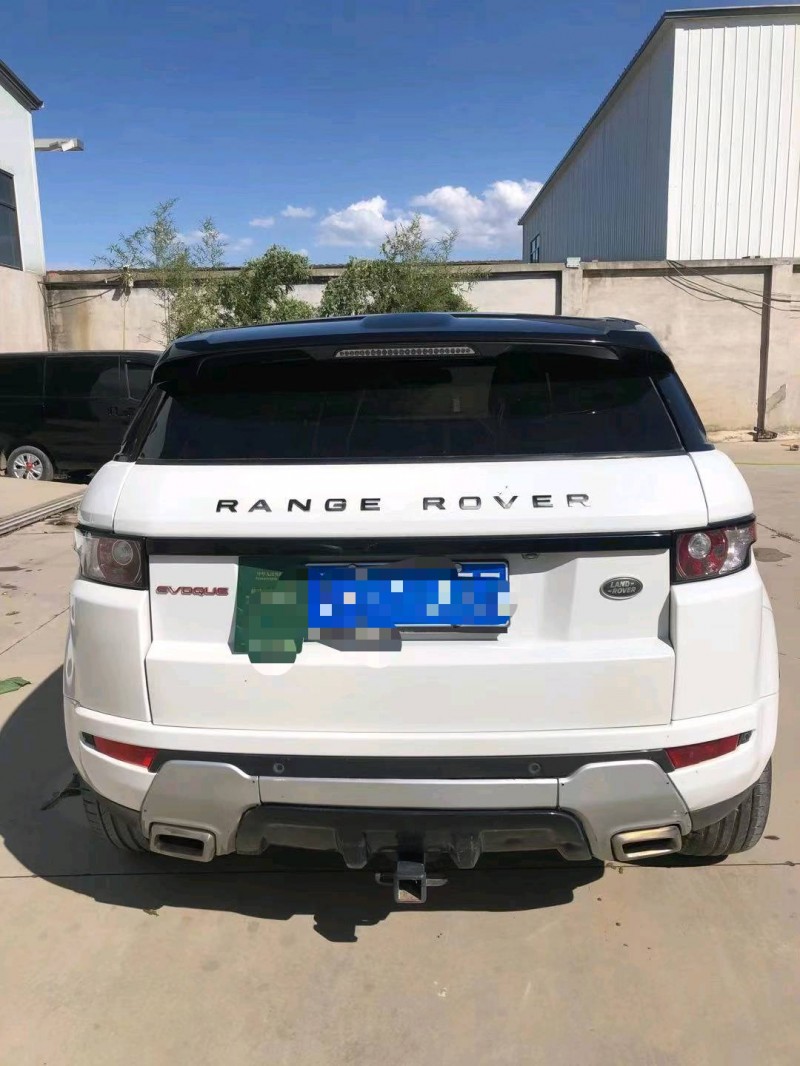 保定14年路虎极光7