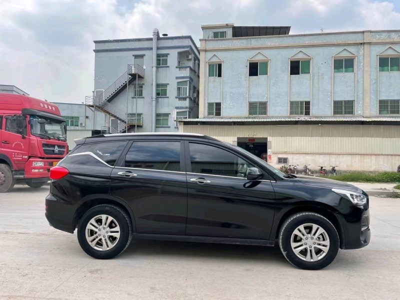 东莞20年哈弗M67