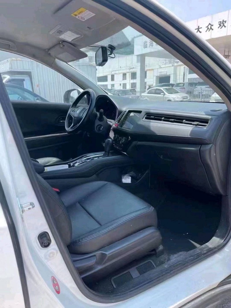 嘉兴18年本田缤智5