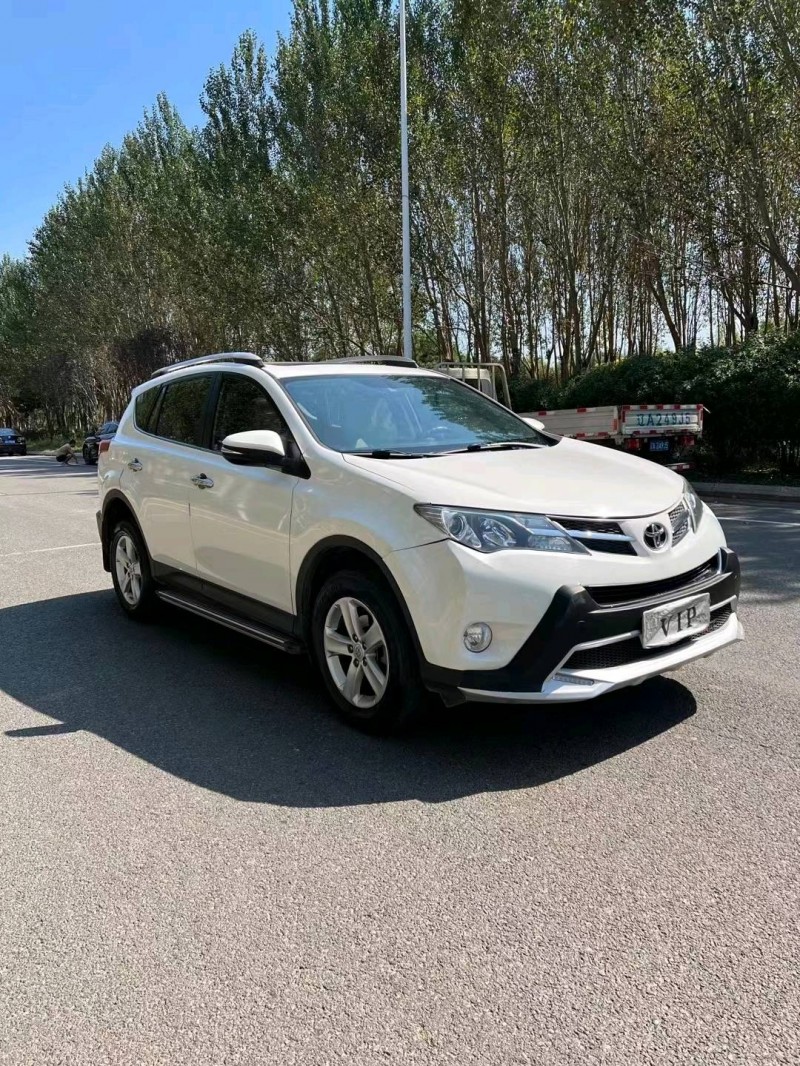 沈阳14年丰田RAV4荣放2