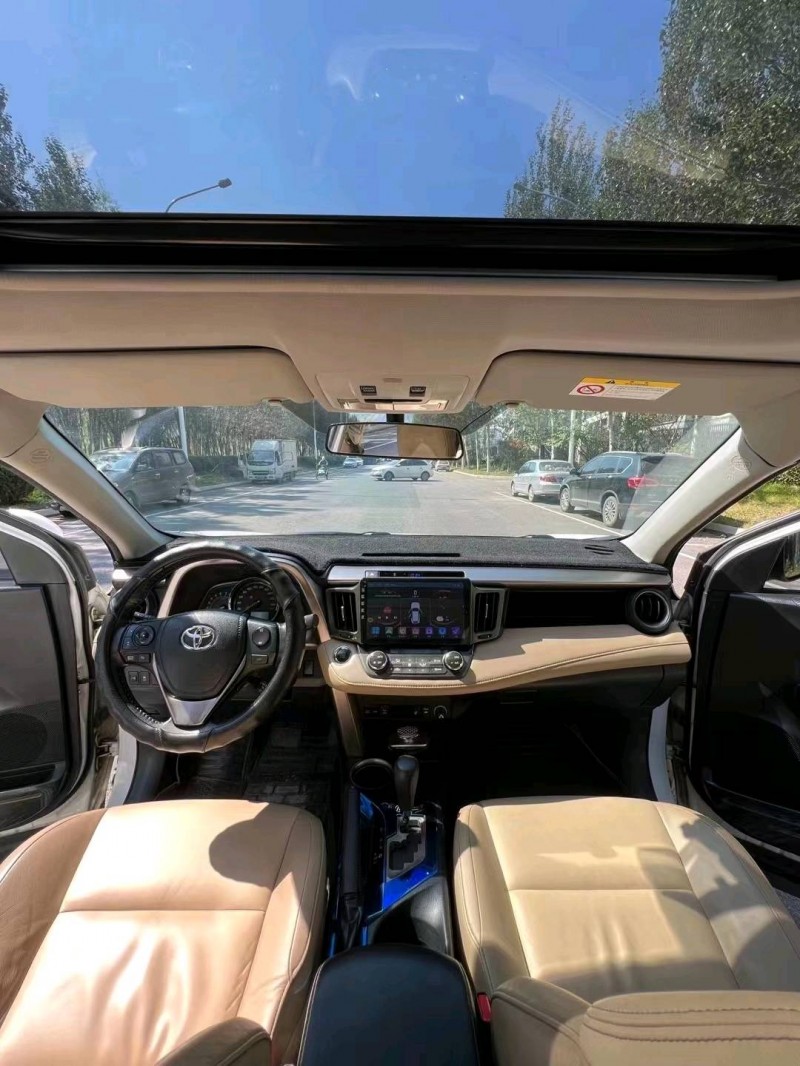 沈阳14年丰田RAV4荣放5