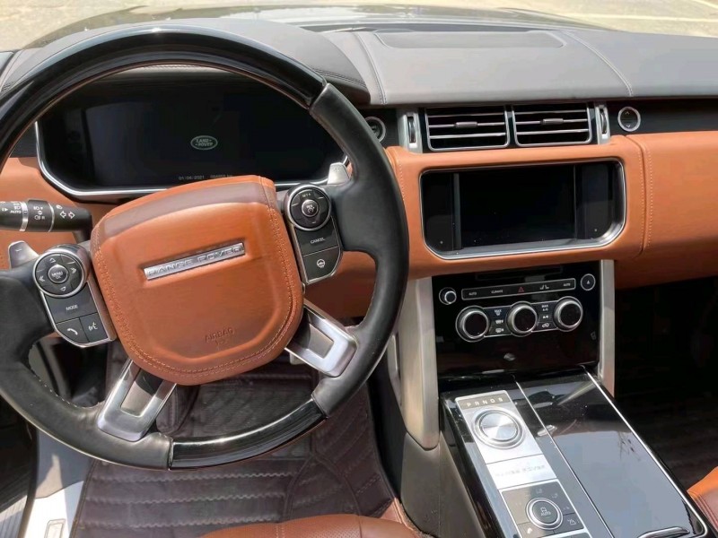 广州16年路虎揽胜行政3