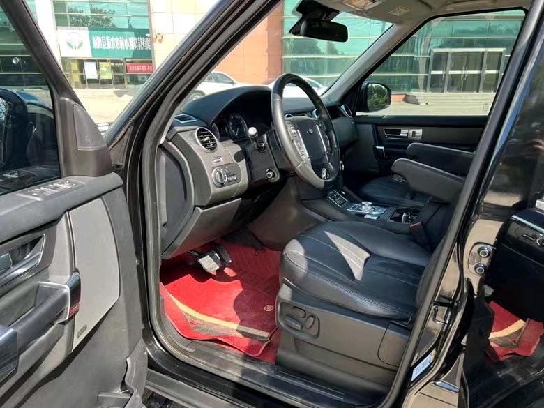 盐城19年路虎发现4