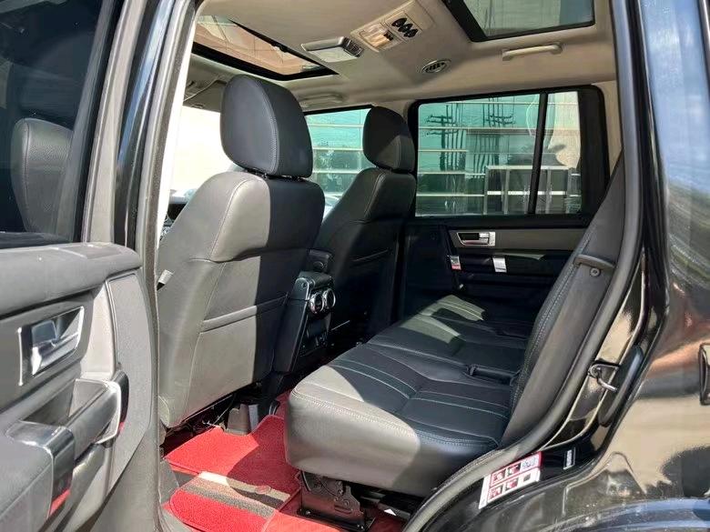 盐城19年路虎发现5