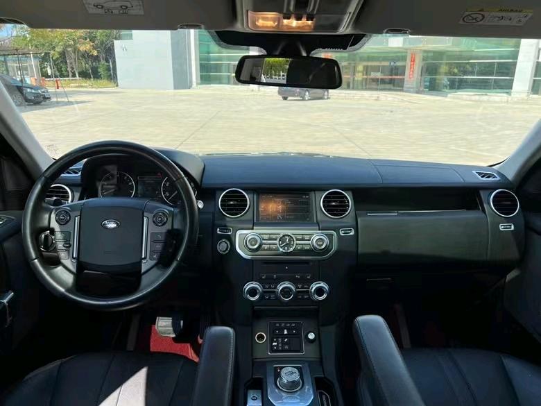 盐城19年路虎发现7