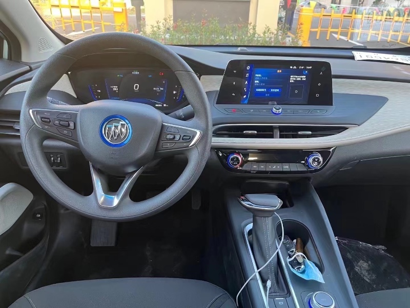 济宁22年别克微蓝2