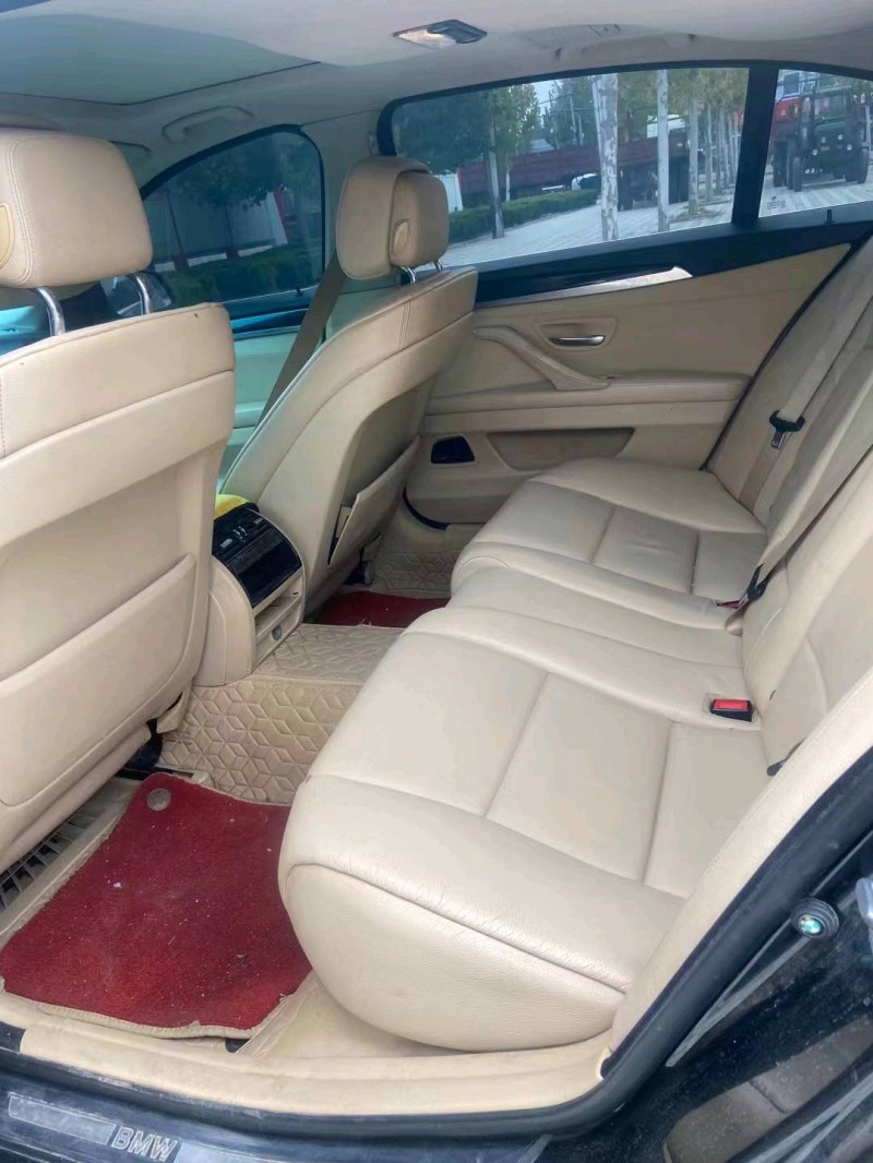 北京12年宝马5系2