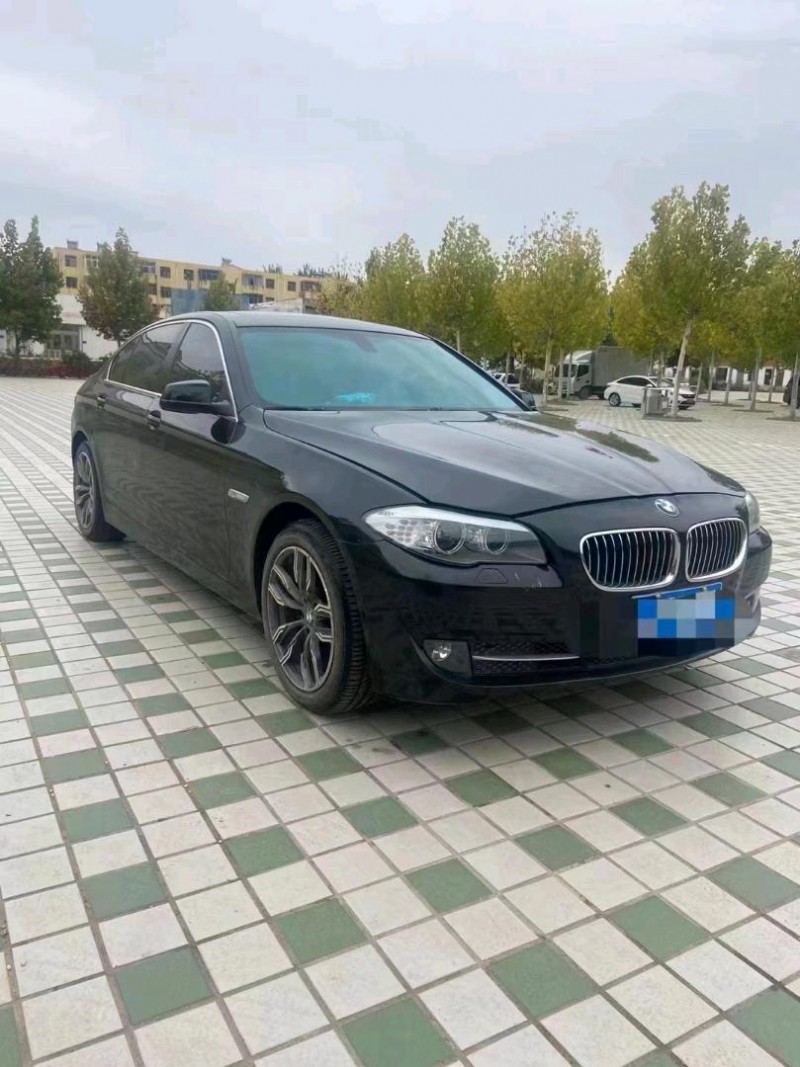 北京12年宝马5系2