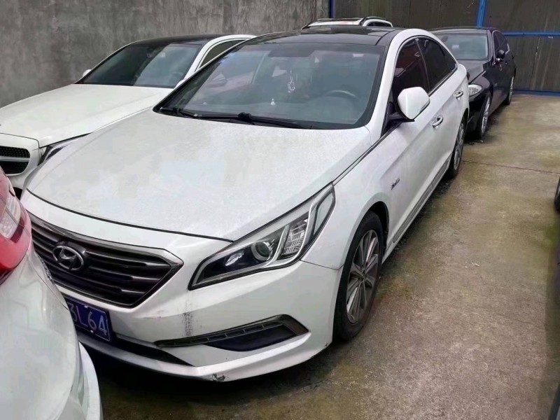 嘉兴15年现代索纳塔九1