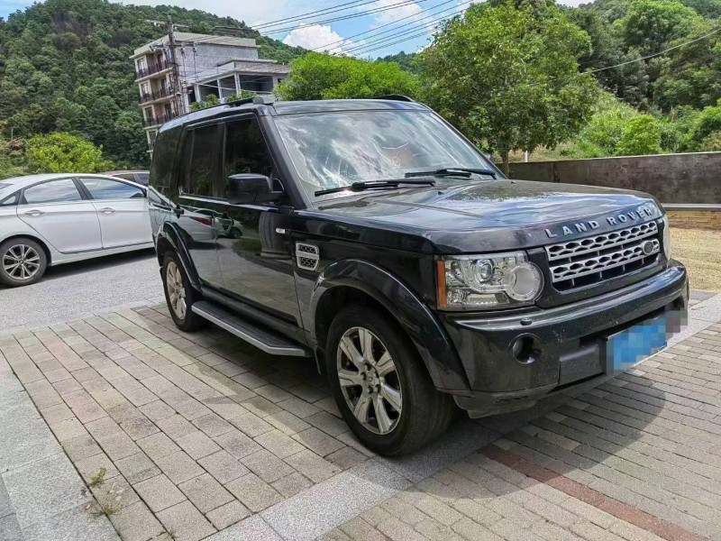 东营15年路虎发现2