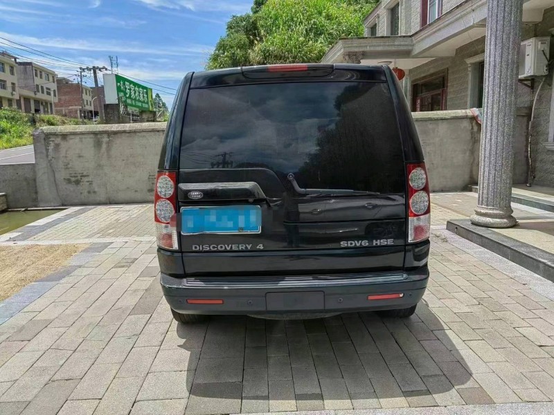 东营15年路虎发现8