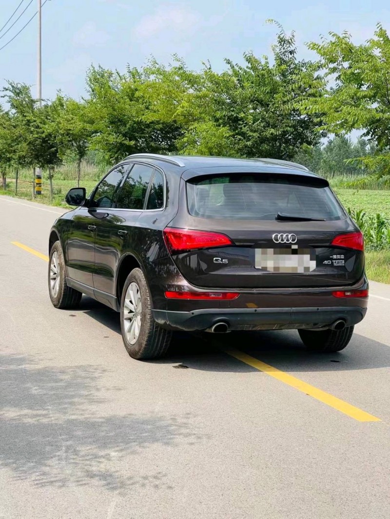 中山15年奥迪Q55