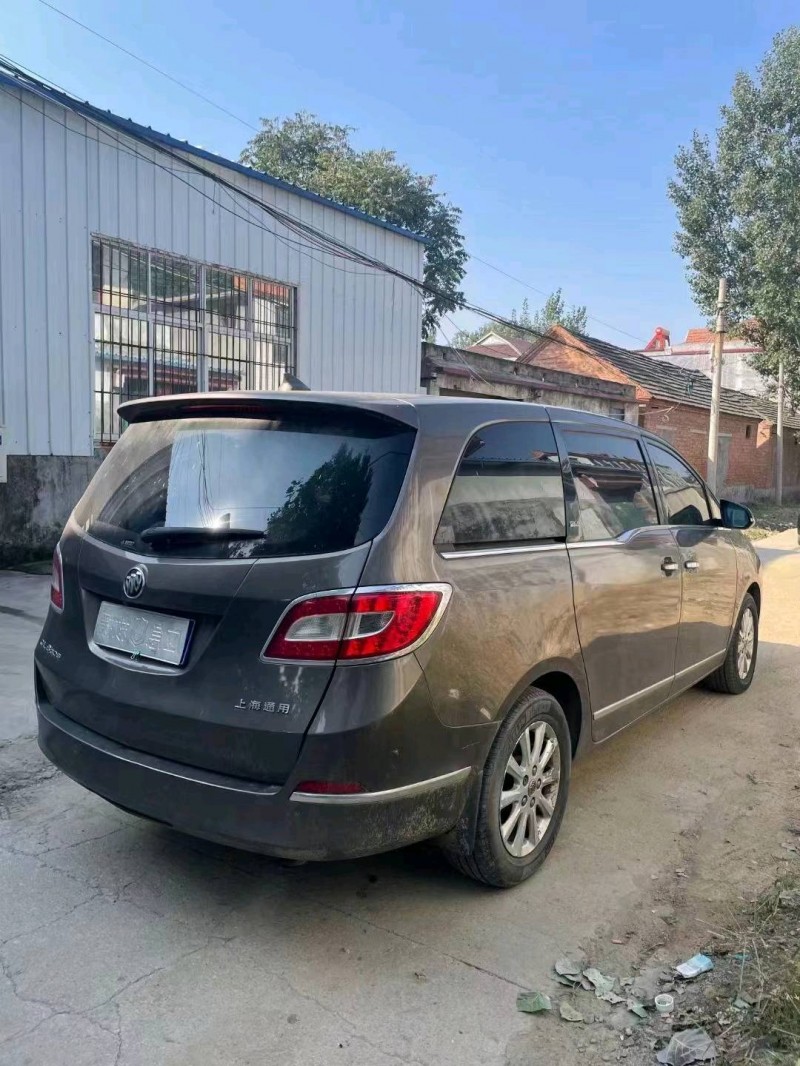 枣庄12年别克GL84