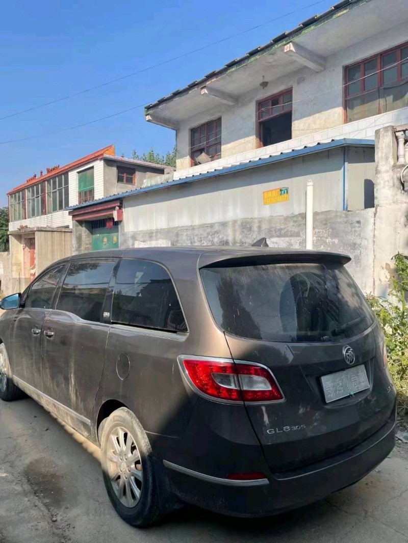 枣庄12年别克GL85