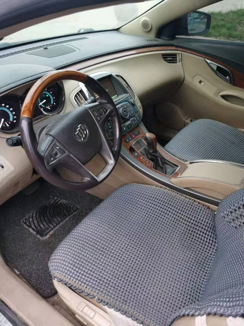 枣庄11年别克君越6