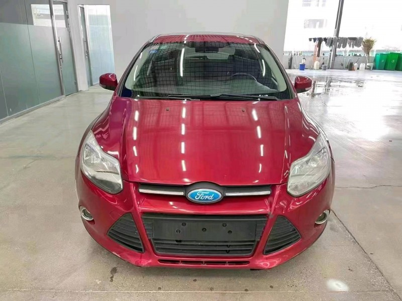 济宁13年福特福克斯1