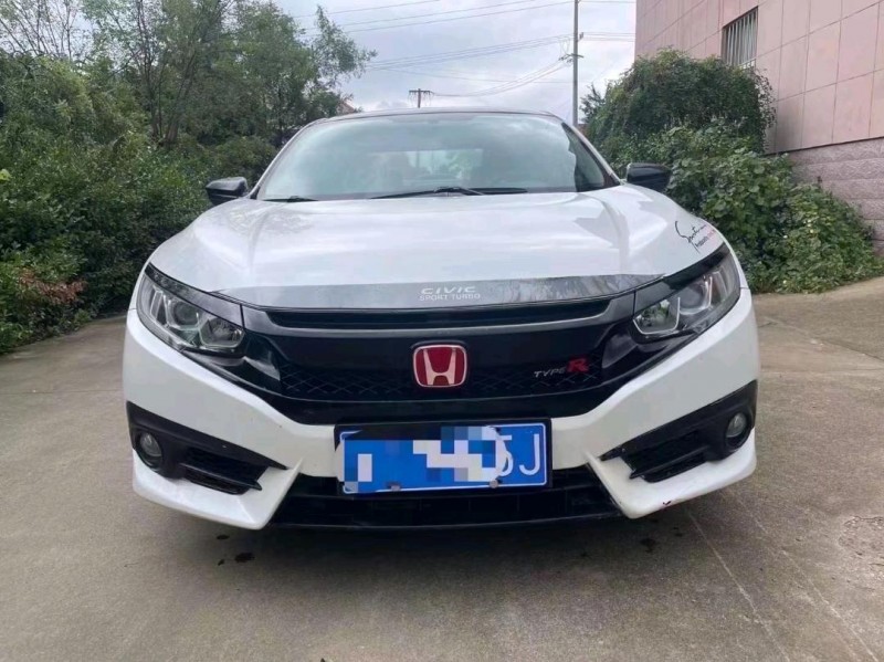 济南17年本田思域1