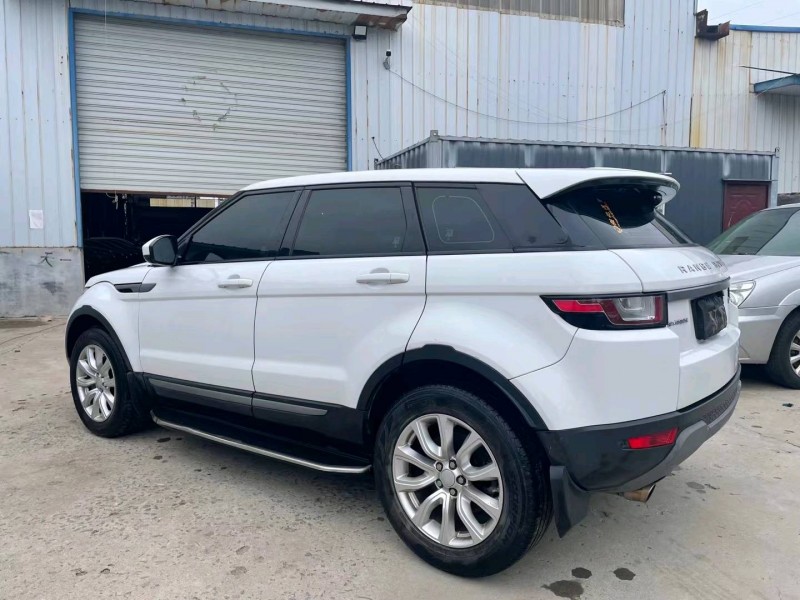 济宁16年路虎极光7