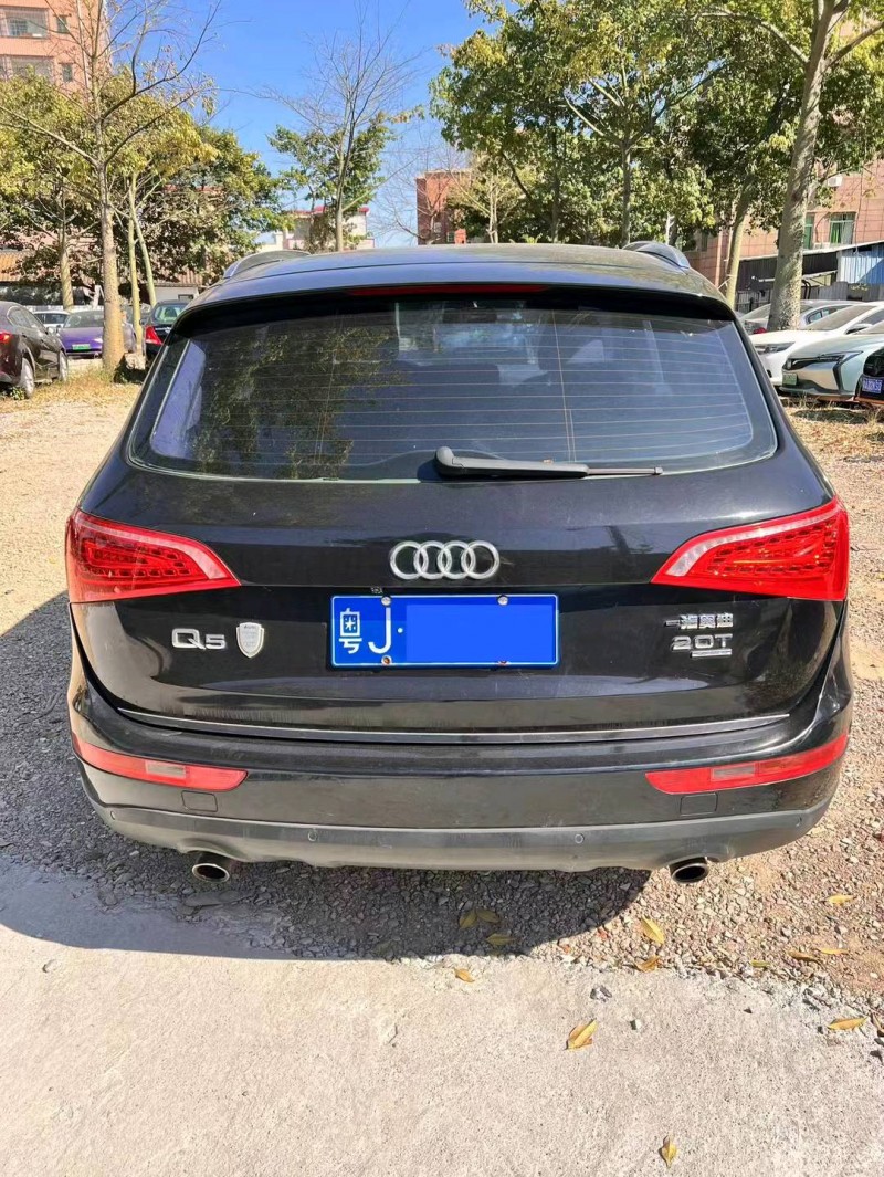 广州11年奥迪Q55