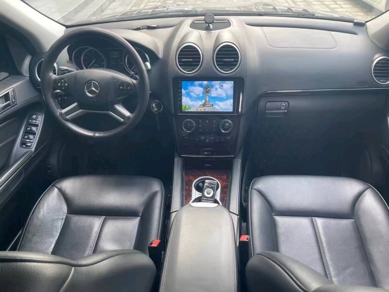 枣庄11年奔驰GL8