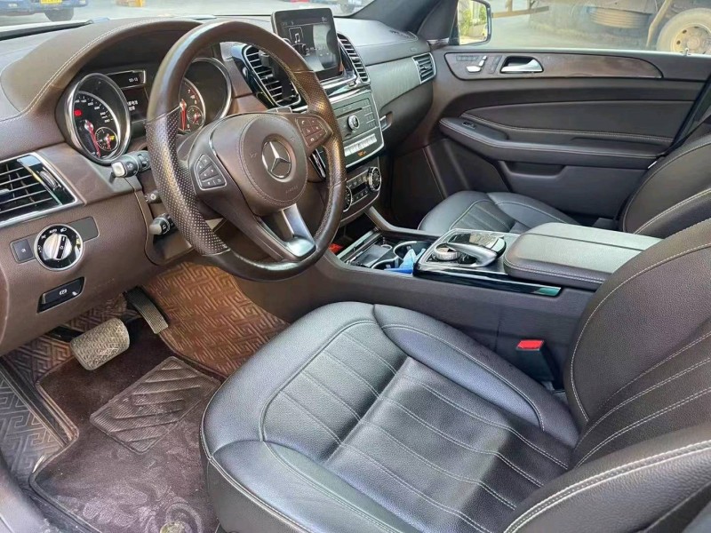 北京19年奔驰GLS7