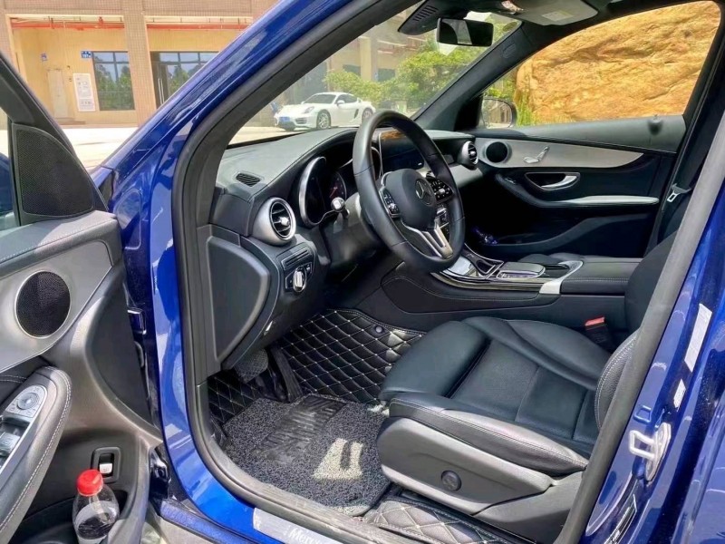 广州19年奔驰GLC6