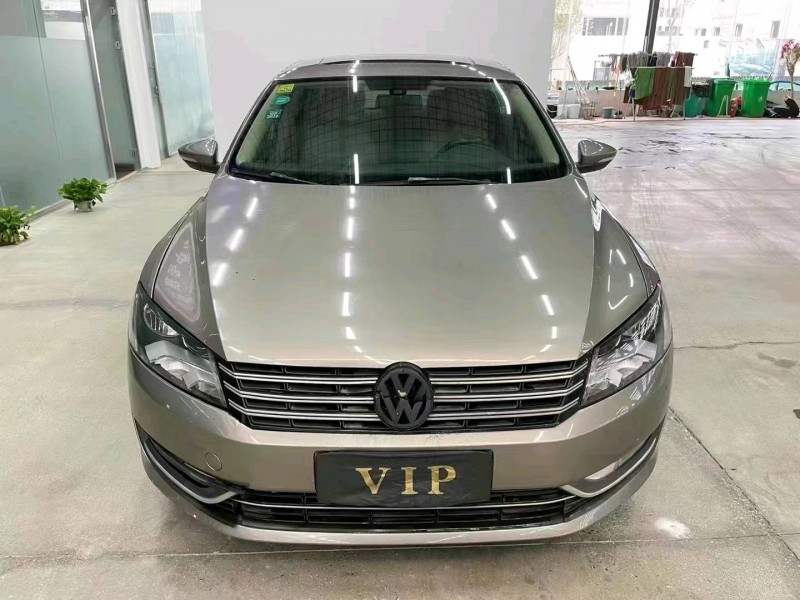 济宁12年大众帕萨特1