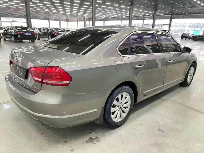 济宁12年大众帕萨特8