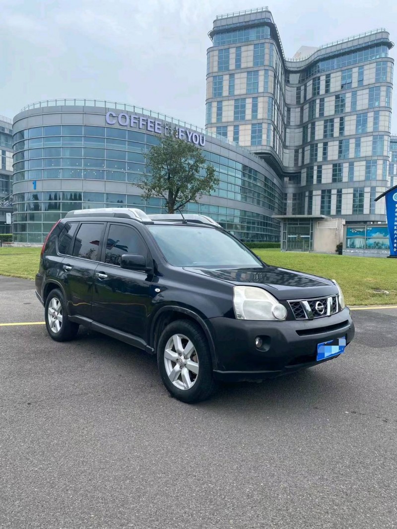 潍坊11年日产奇骏2