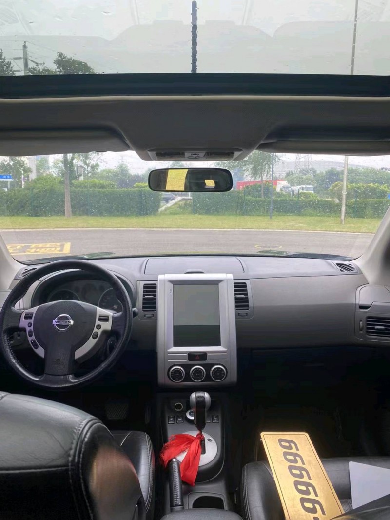 潍坊11年日产奇骏9